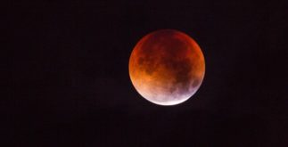 Eclipse Lunar: o que é e como acontece