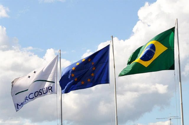 Bandeira do mercosul e Brasil